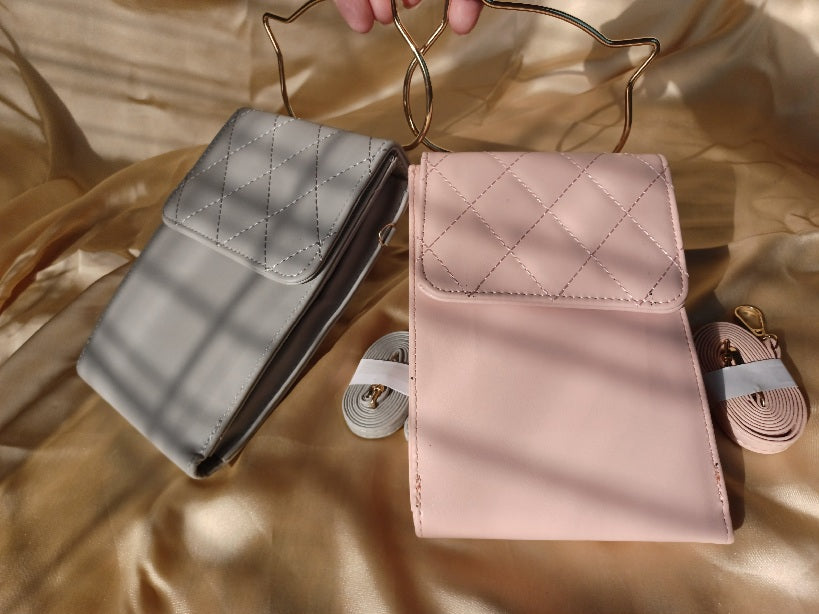 Touch screen cell phone purse